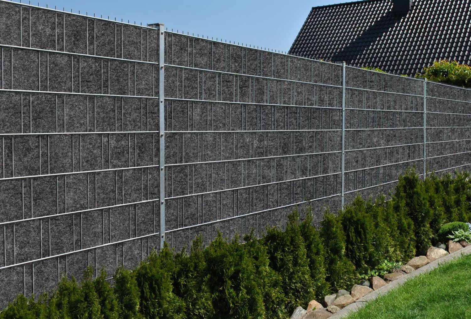 Privacy screen strips zaun|zu Design fleece 50 m roll for the twin-wire mesh fence – 50,0 m, Anthracite – View 5